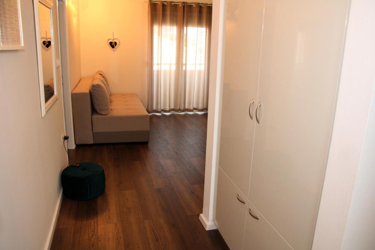 Apartments Meri-Puntamika زادار المظهر الخارجي الصورة
